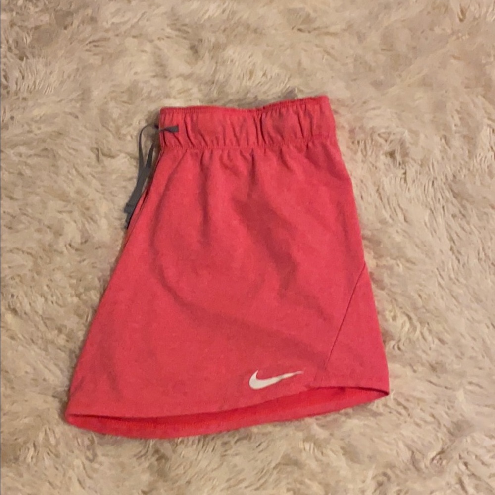 Nike shorts size small